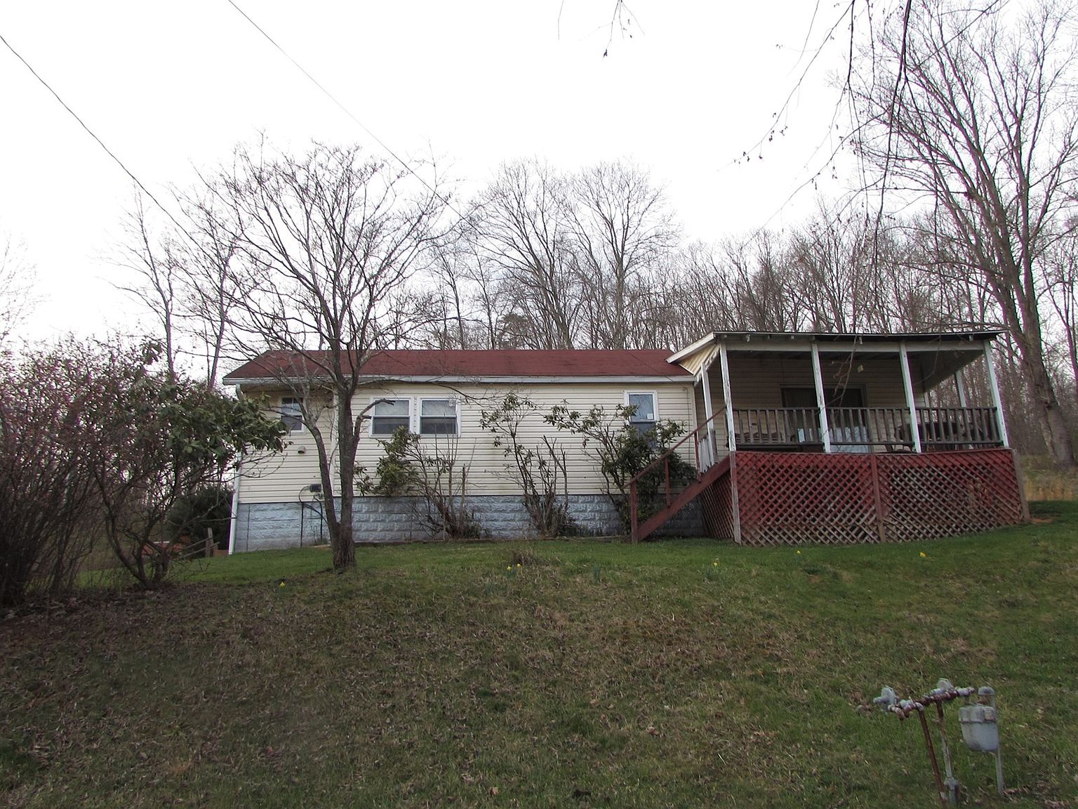 338 madison st ellenboro wv 26346 zillow zillow