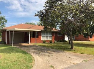 1413 Rickey Rd, Shawnee, OK 74801