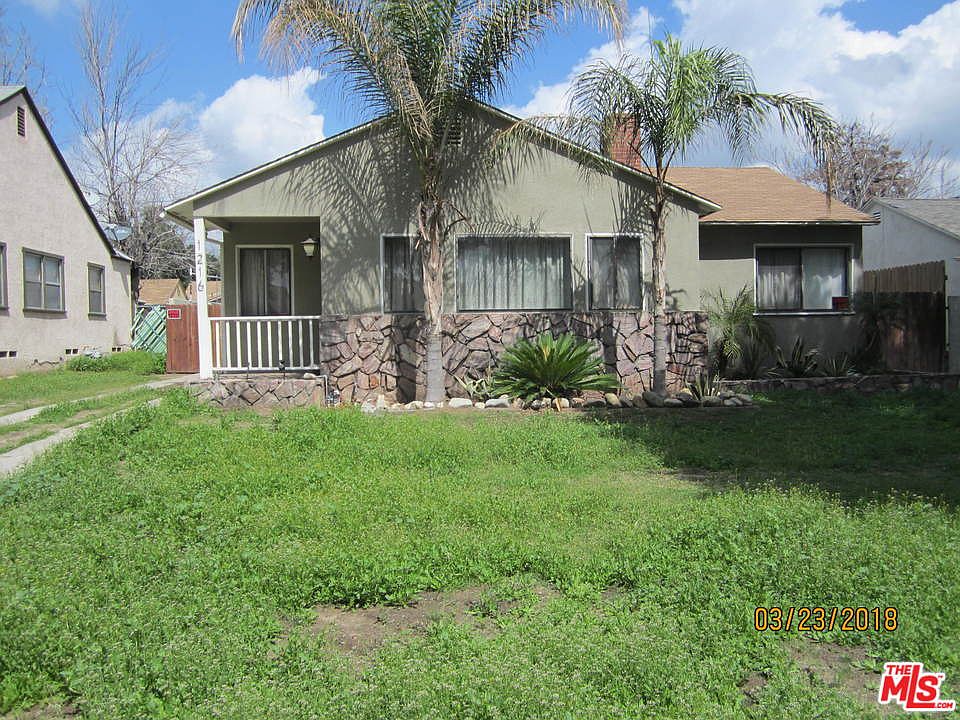 1st image of 1216 W 26th St