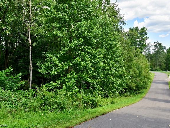 4th image of Corbin Dr