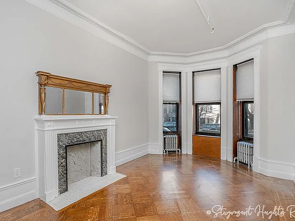 5th image of 1374 Dean St #1