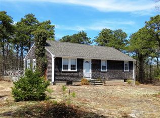 10 Western Ave, Eastham, MA 02642