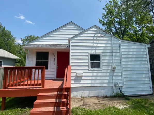 3101 Bowdoin St, Des Moines, IA 50313