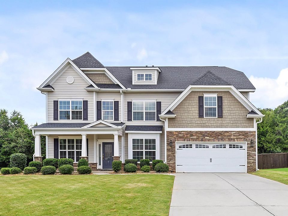1st image of 5 Lakeway Pl