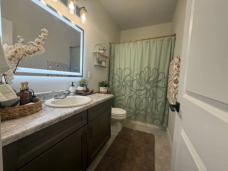 6784 Tumble Creek Dr — Photo 12