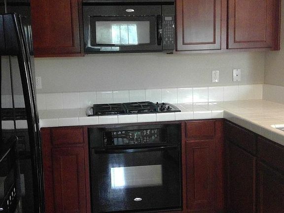 4th image of 3301 N Park Dr Unit 4412
