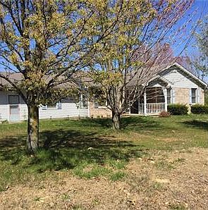 1st image of 2881 Whitehall Dr