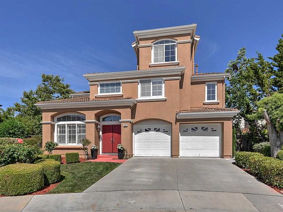 2nd image of 3204 Bourgogne Ct