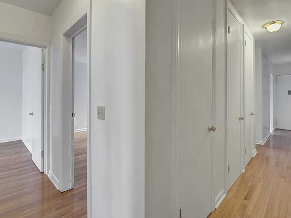 4th image of 1094 Longfellow Ave #3D