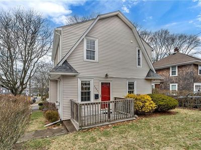 2489 Pawtucket Ave, East Providence, RI, 02914