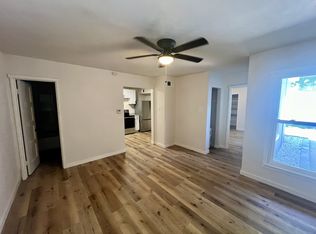 1723 Dewey St, Manitowoc, WI 54220