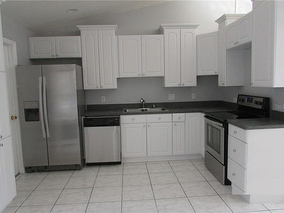 2nd image of 720 Dromedary Dr