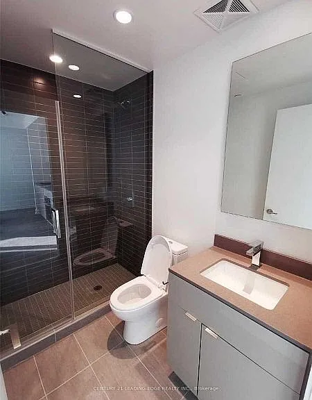 7 Grenville St #2012 — Photo 28