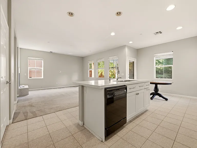 1728 Edmon Way — Photo 9