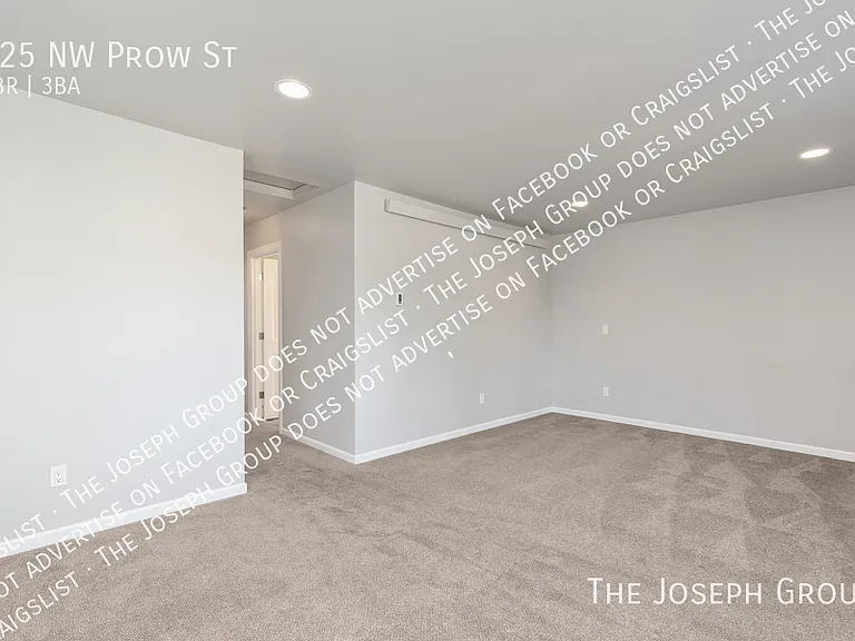 625 NW Prow St — Photo 27