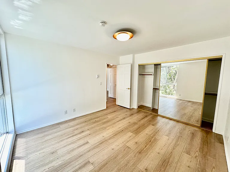 1311 California Ave #201 — Photo 28