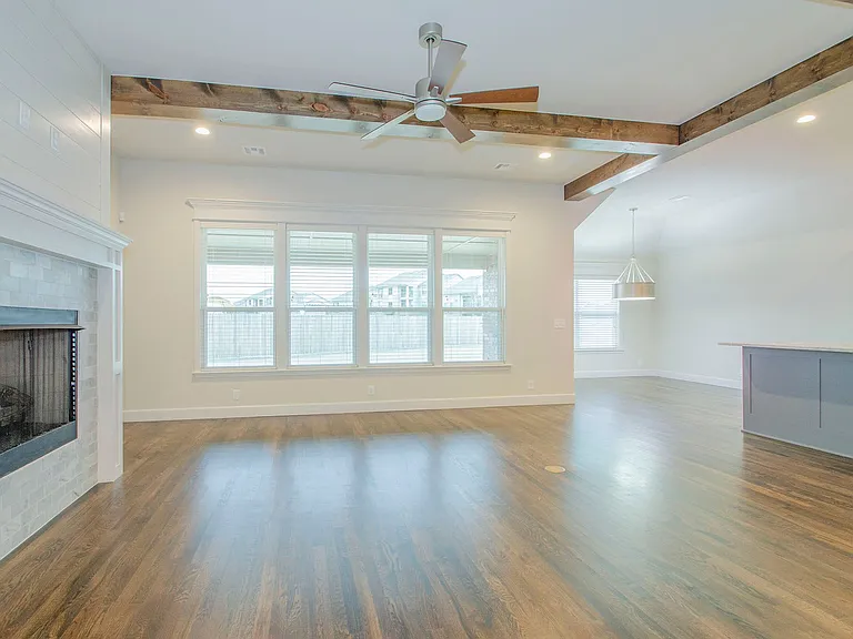12537 S 75th East Ave — Photo 8