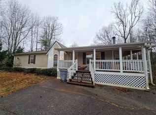 141 Friar Tuck Trl N, Murrayville, GA 30564