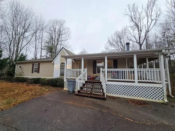 141 Friar Tuck Trl N, Murrayville, GA 30564