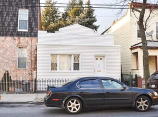 1625 Decatur St, Flushing, NY 11385