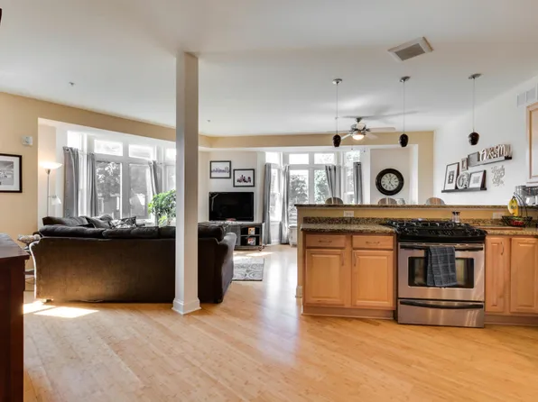 2009 N Cambridge Ave #2009, Milwaukee, WI 53202