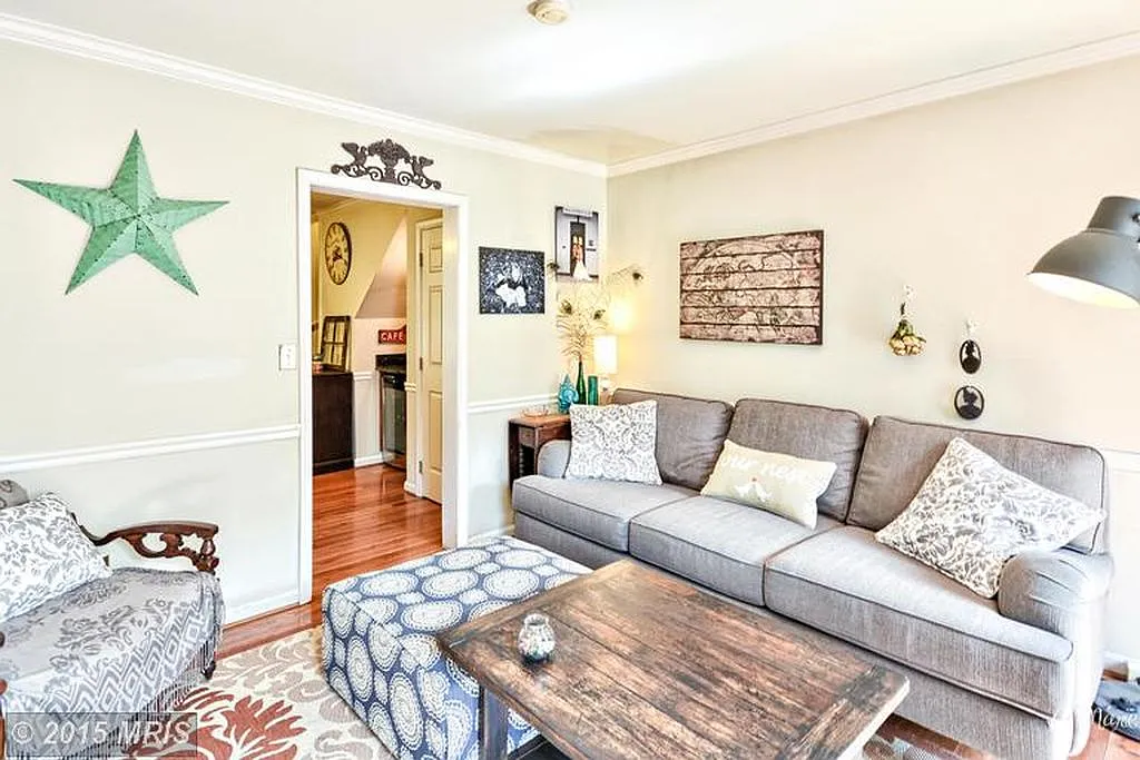 2 bed, 892 sqft, $2,100 — Photo 4
