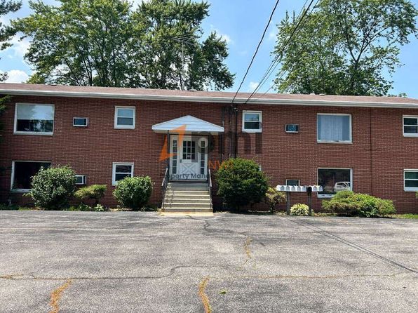 660 N Hobart Rd APT 2