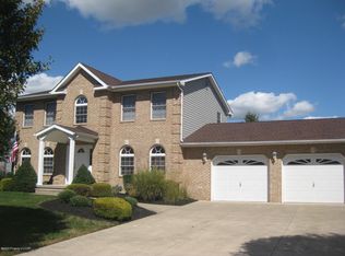 94 Cranberry Ter, Duryea, PA 18642