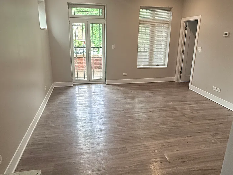 4834 S King Dr #3 — Photo 11