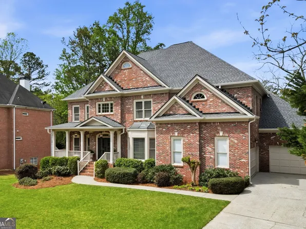 2718 Henderson Smt, Tucker, GA 30084