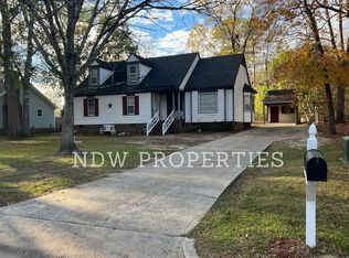 1716 Old Barn Rd, Rocky Mount, NC 27804