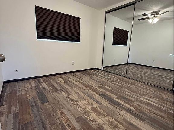 5th image of 375 W Park Ave APT C