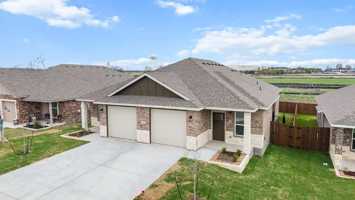 Building Photo - 1110 Zora Dr #B