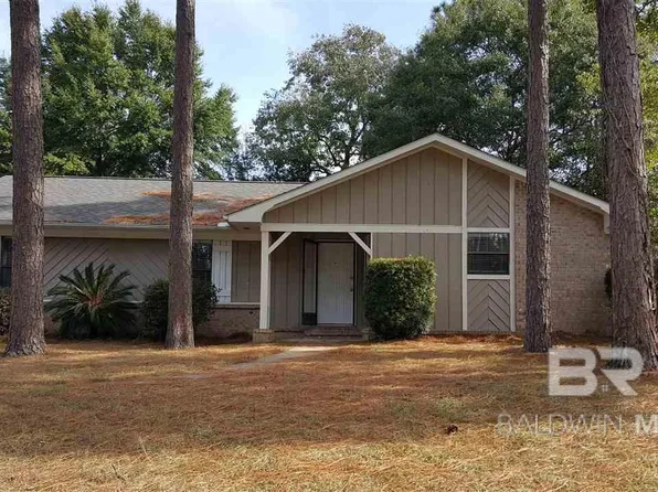 107 Brentwood Dr, Daphne, AL 36526