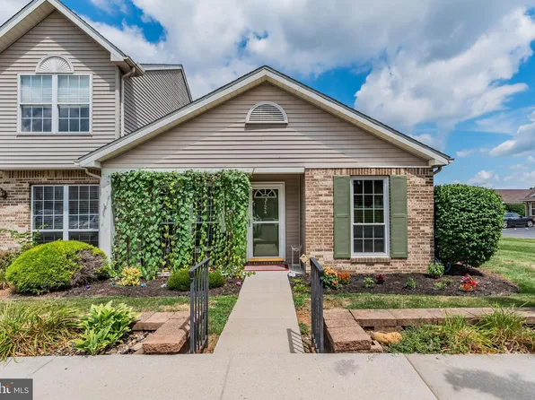 124 Easterly Dr, Mechanicsburg, PA 17050