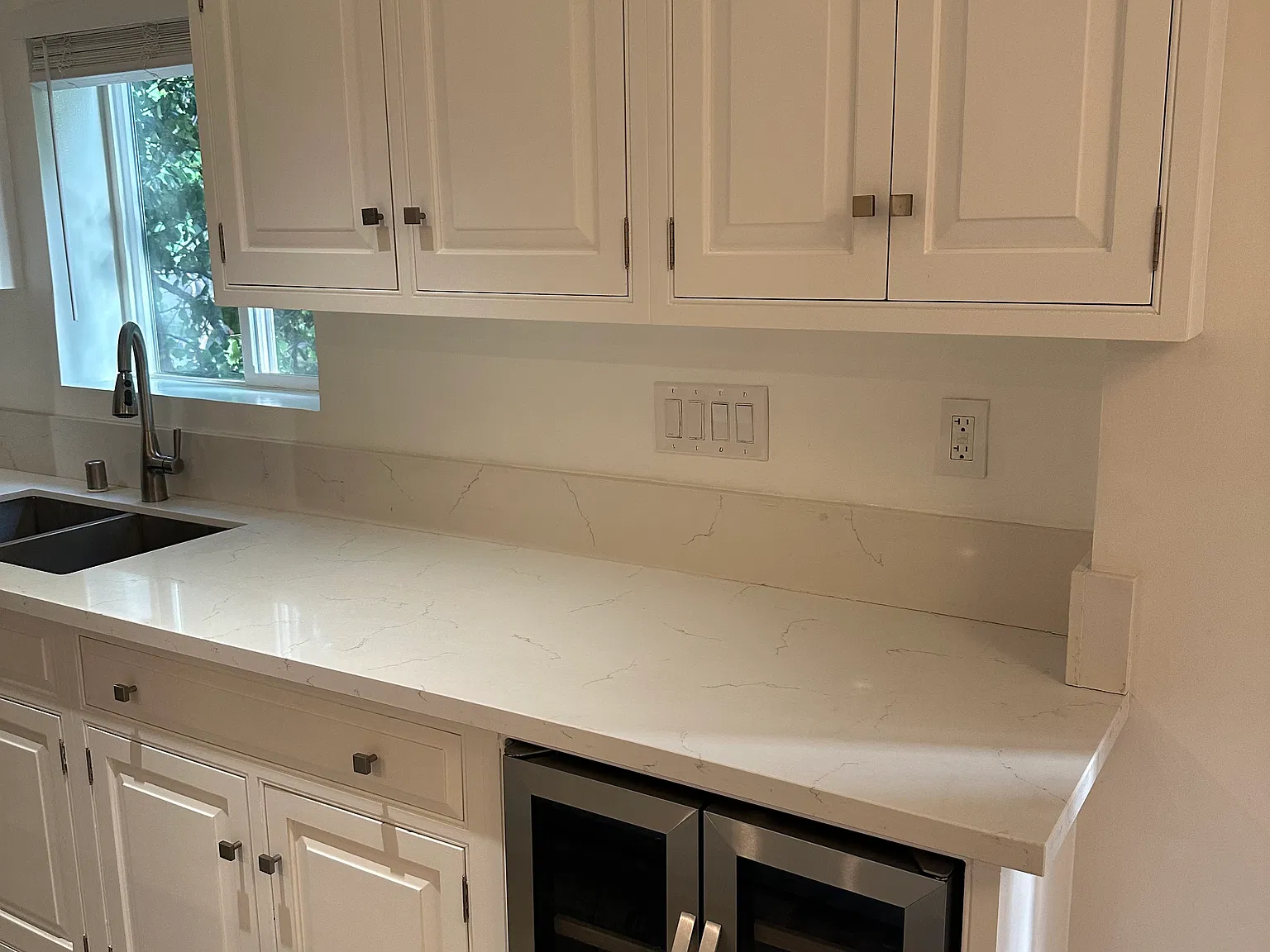 2 bed, 1000 sqft, $3,095 — Photo 3