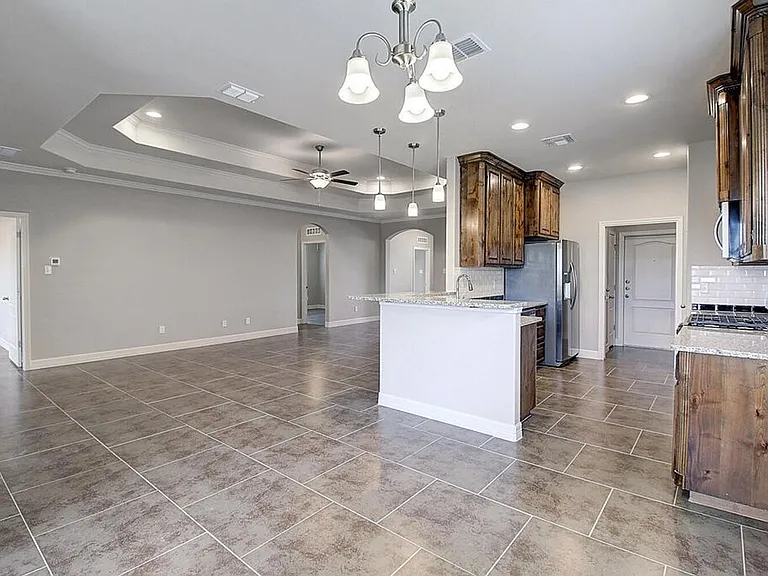 7530 Sable Creek Dr — Photo 51