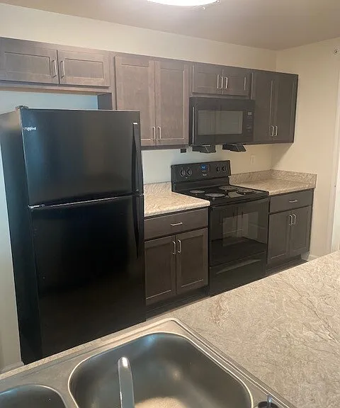 Crescent Villas — Photo 7