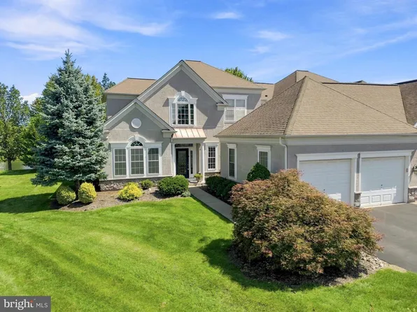 239 Goldenrod Dr, Lansdale, PA 19446