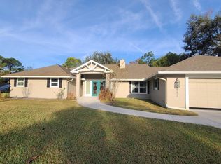 652 Pelican Bay Dr, Daytona Beach, FL 32119