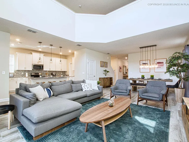 Kings Castle Cir — Photo 8