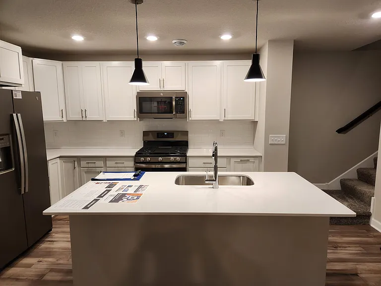 10506 Weston Way N — Photo 1