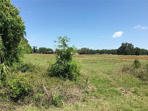 2nd image of Cr 526