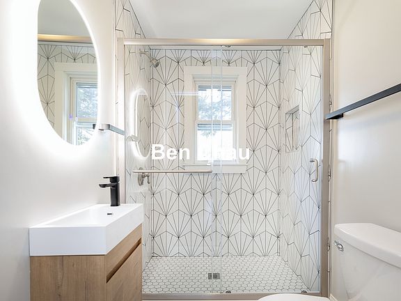 3rd image of 57 Hawthorne St #2B