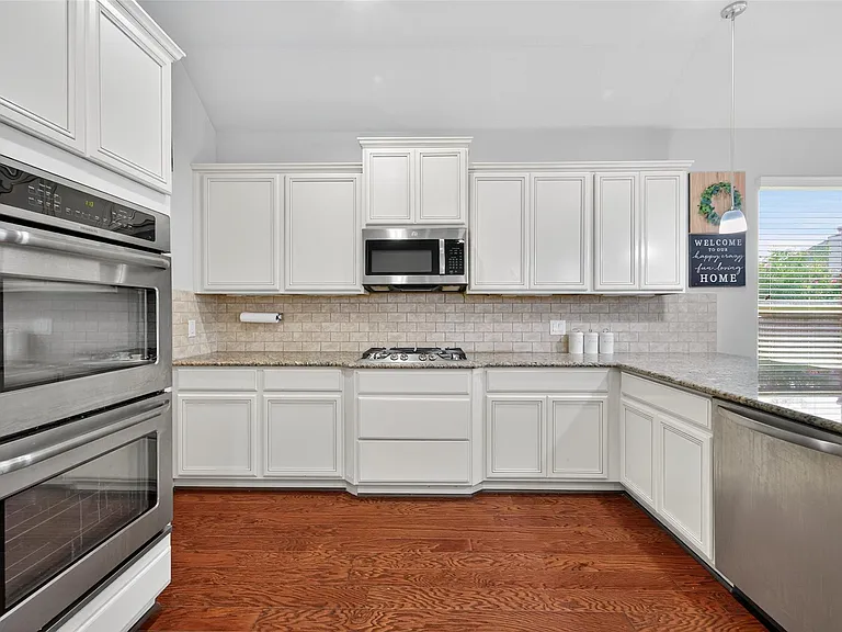 13935 Manobrook Ct — Photo 17