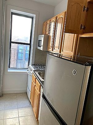 2nd image of 559 W 156th St #6H