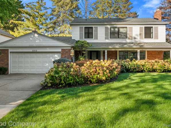 840 S Oxford Rd, Grosse Pointe Woods, MI 48236