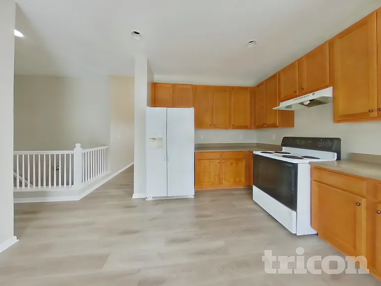 565 Winebrook Way — Photo 6