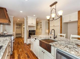 105 Archer Cir, Hendersonville, NC 28791