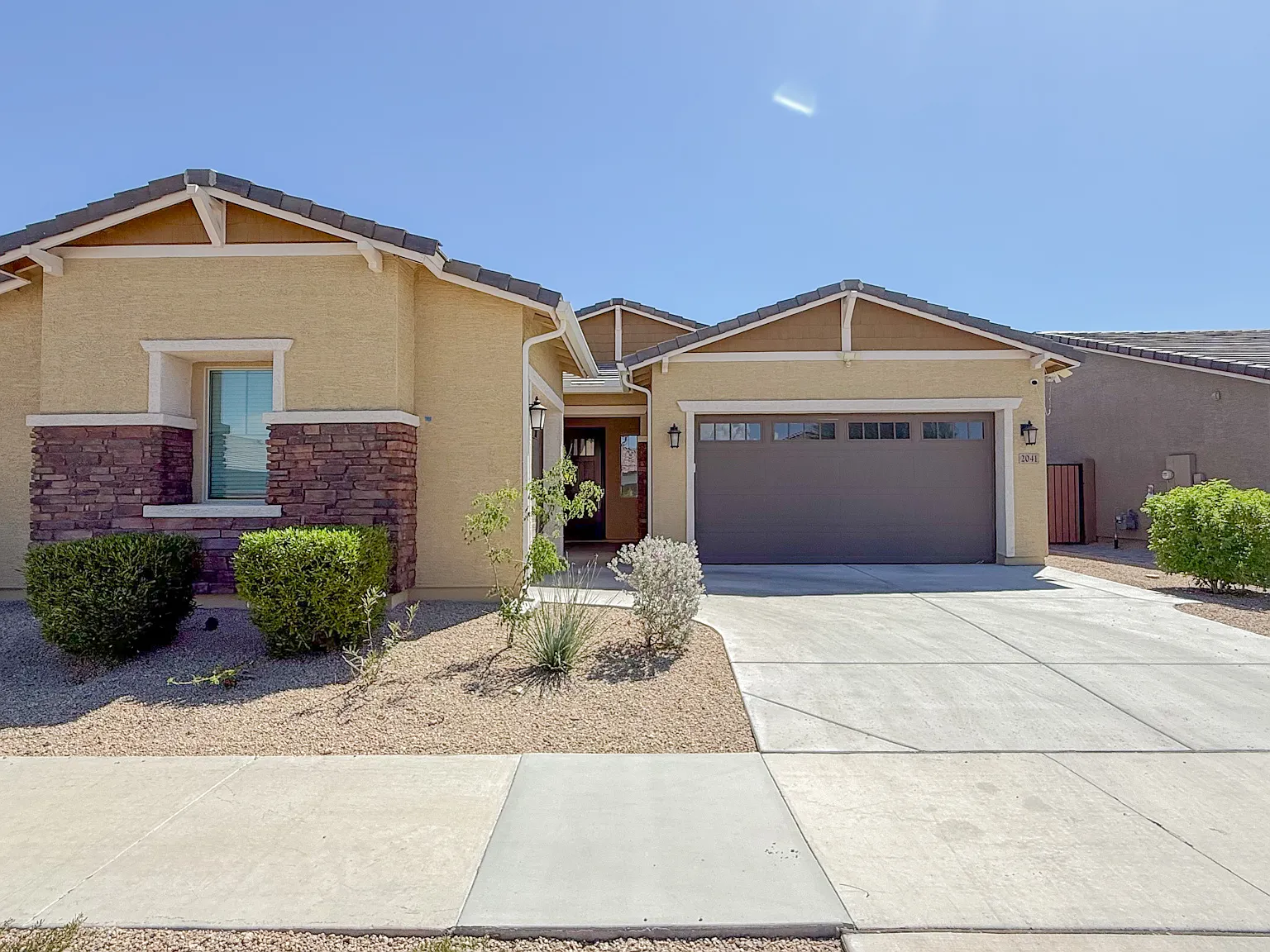 2041 W Sierra Sunset Trl, Phoenix Az — Photo 3
